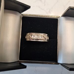 Mens Diamond wedding band 10k